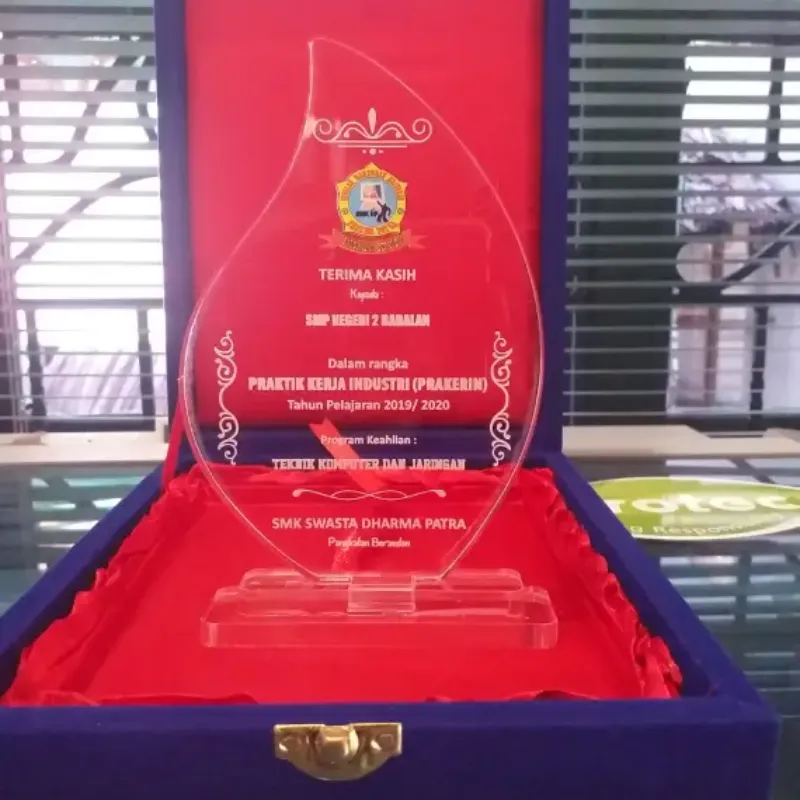 Plaque Praktek Kerja Industri